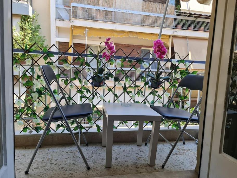6 Καλινοβου Center Of Athens Πεδιον Αρεωσ Lägenhet Exteriör bild
